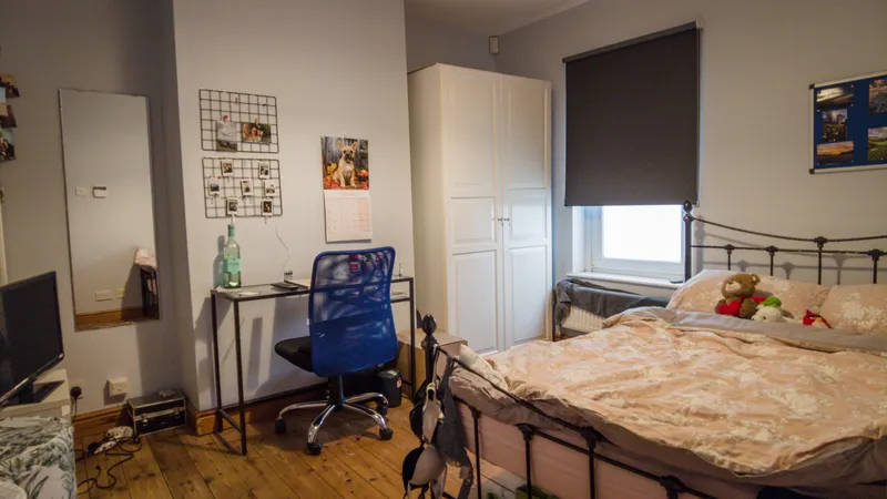 Charming 3 Bedroom House // 2026/7 - Image 12