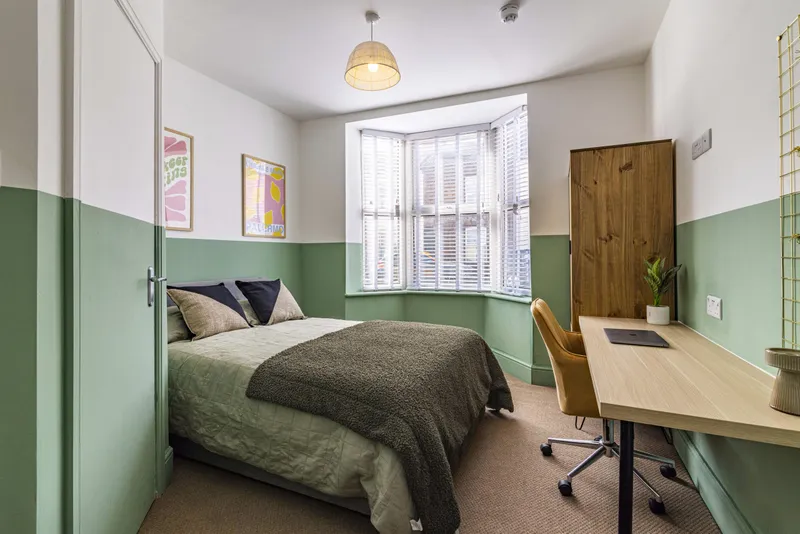 Ripon St // 5 Bed + 5 Bath // All En-suite // Aug 2026 - Image 33