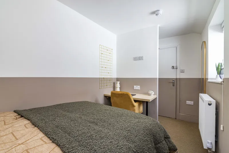 Ripon St // 5 Bed + 5 Bath // All En-suite // Aug 2026 - Image 21