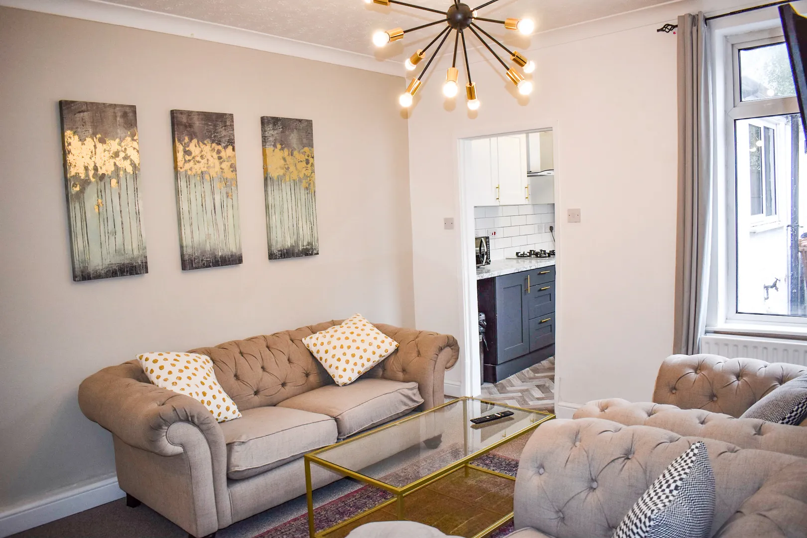 Cromwell St // 4 Bed & 2 Bath // JULY 2026 - Image 1