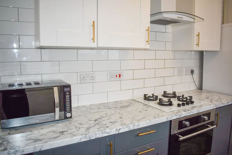 Beautiful 4 Bedroom House // 2026/7 - Image 8