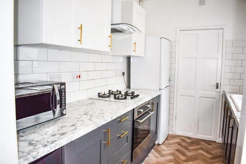 Beautiful 4 Bedroom House // 2026/7 - Image 9