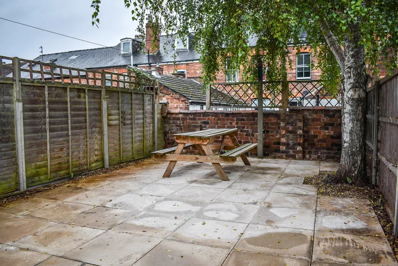 Beautiful 4 Bedroom House // 2026/7 - Image 13