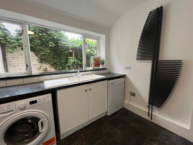 8 Far Wharf, LN1 1TJ - 3 BED *BED 1 AVAILABLE* - Thumbnail 15