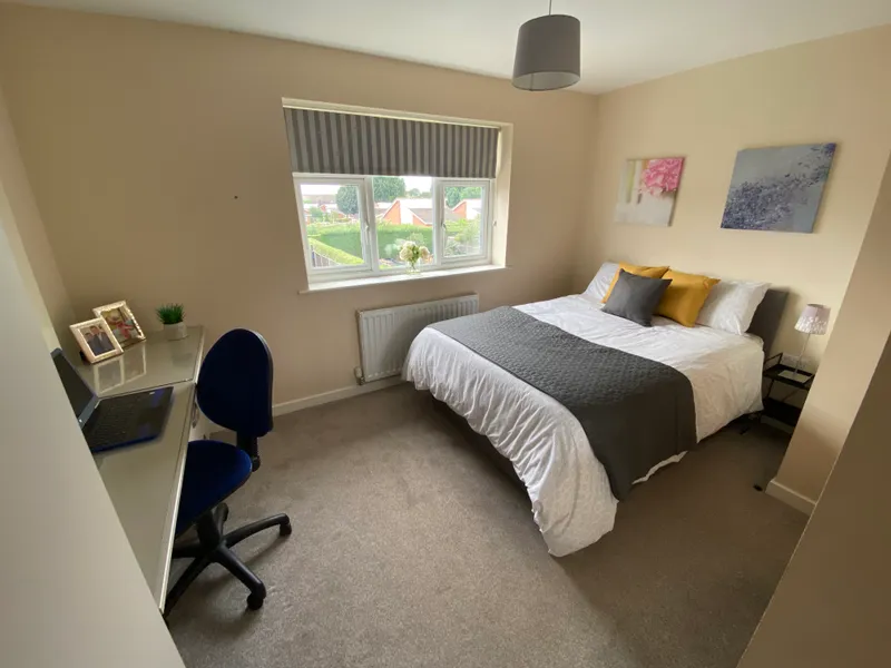 Large 6 Bed  Student House // JUL 2026 - Image 6