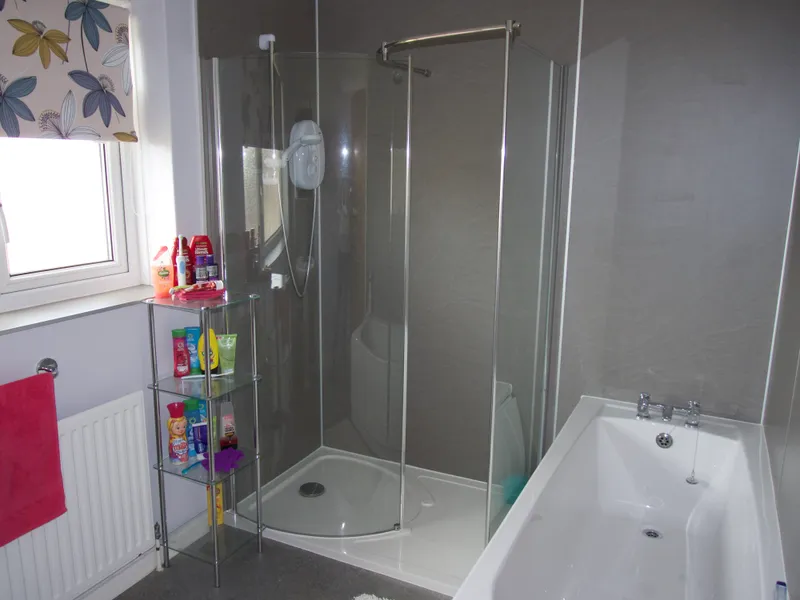 Large 6 Bed  Student House // JUL 2026 - Image 8