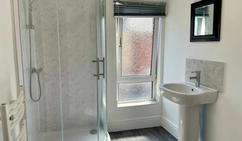 Eastfield St // 3 Bed // JUNE 2026 - Image 7
