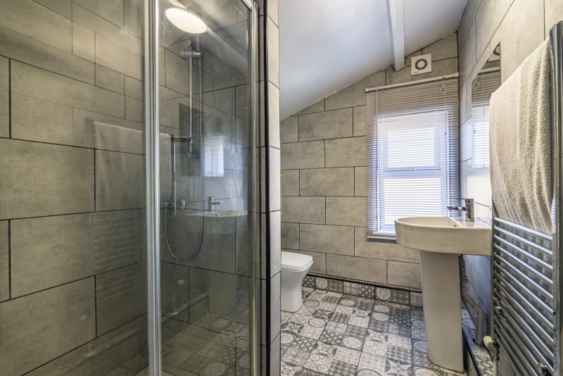 Thesiger Street, LN5 7UW - 2 Bed - Thumbnail 13