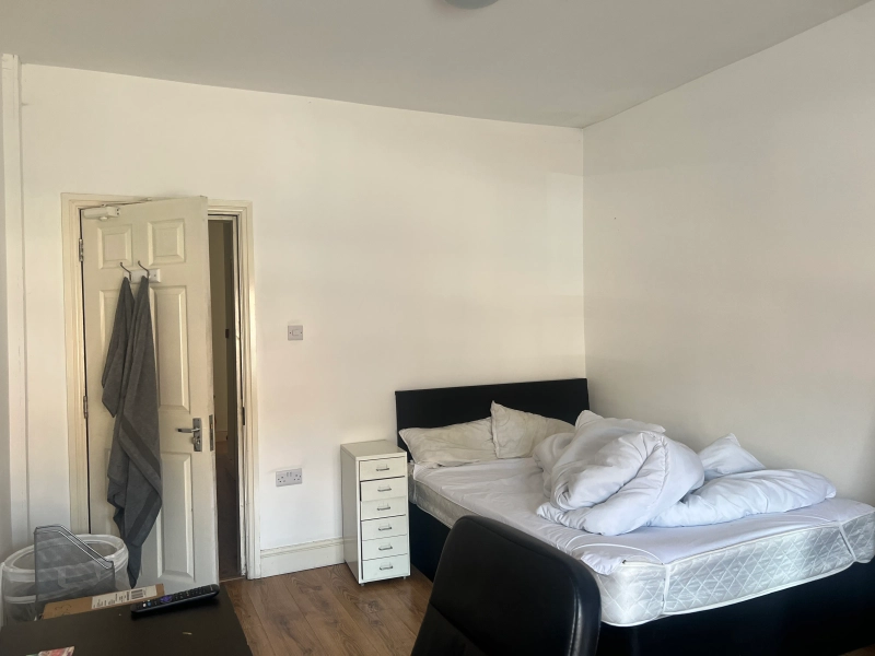 6 bedroom student house - Lenton  (Clifford Street) - Thumbnail 7