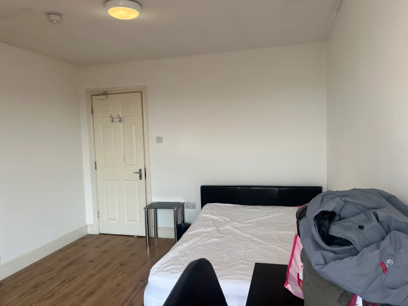 6 bedroom student house - Lenton  (Clifford Street) - Thumbnail 11
