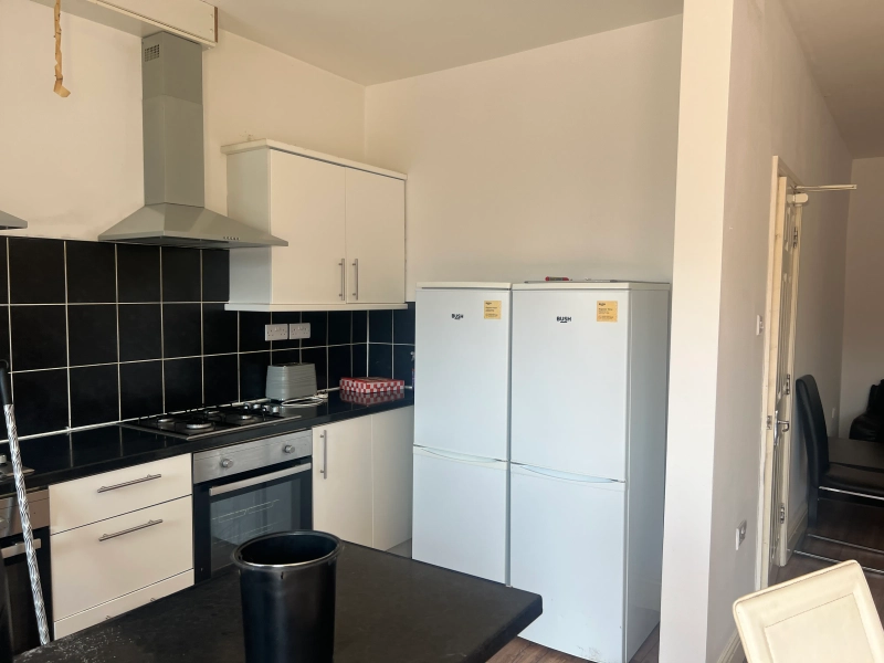 6 bedroom student house - Lenton  (Clifford Street) - Thumbnail 16