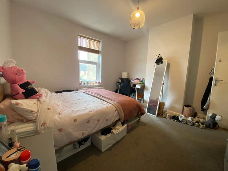 3 Bed - Bills Inclusive - Severn Street - Thumbnail 5