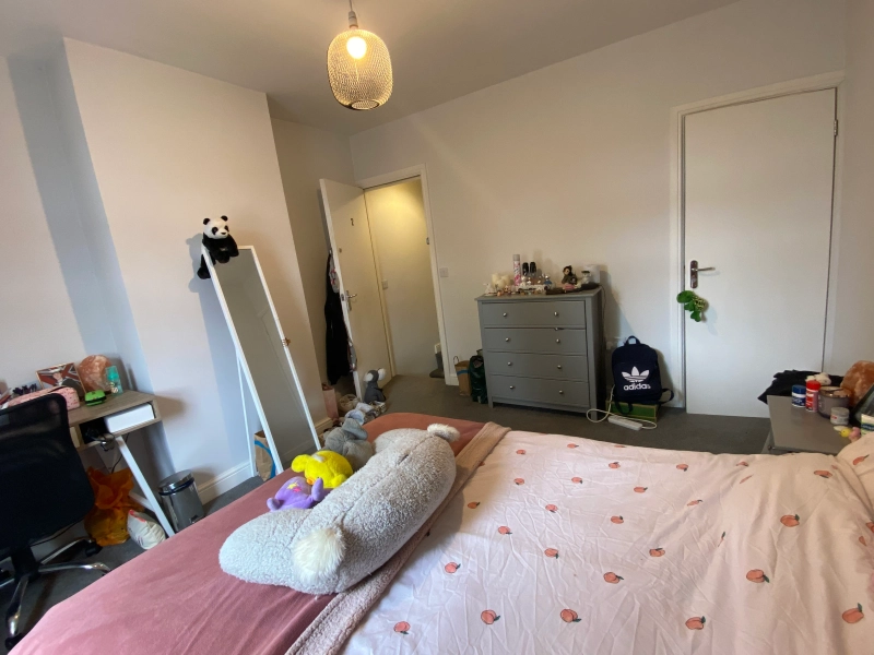 3 Bed - Bills Inclusive - Severn Street - Thumbnail 12
