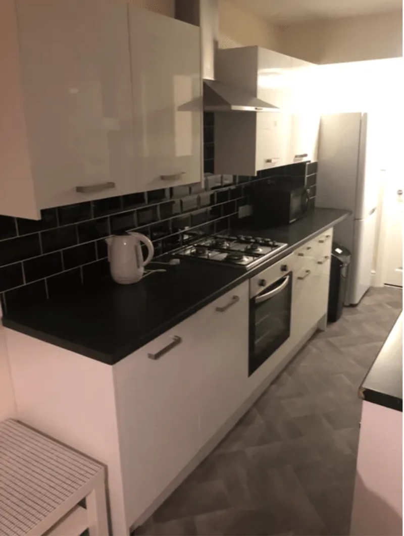 Moor Street - 4 Bed Student Property All Bills Included - Thumbnail 7
