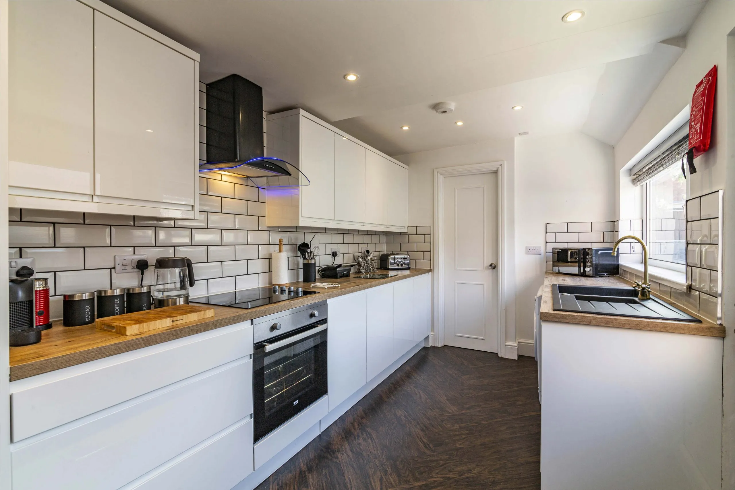 5 Bed Student Property - BILLS INCLUDED - Image 1