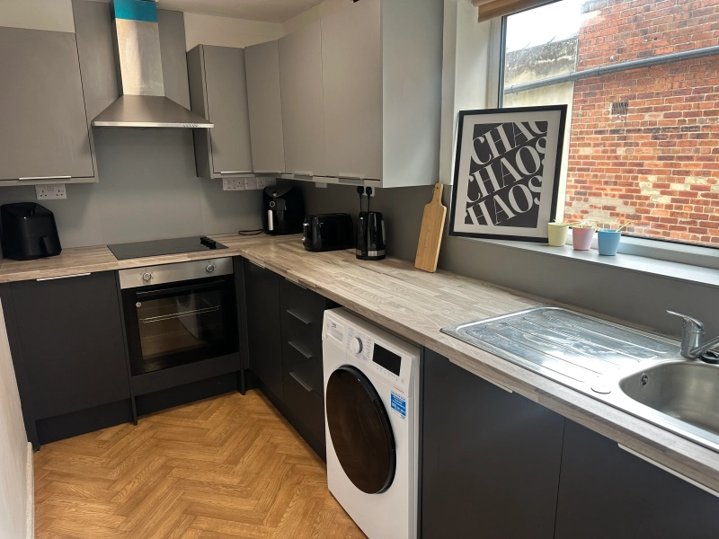 3 Bed Student Property | BILLS INCLUDED - Thumbnail 7