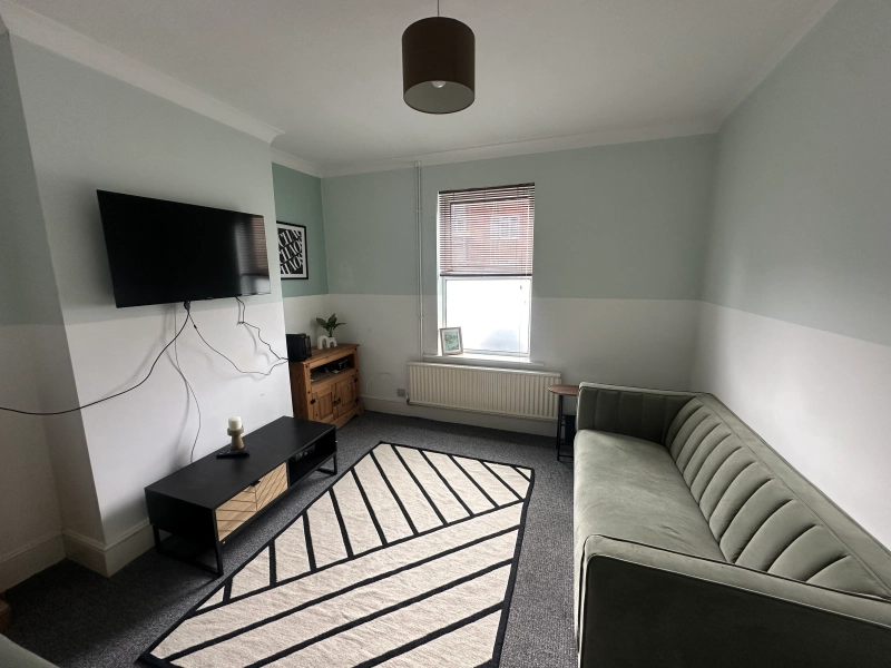 3 Bed Student Property | BILLS INCLUDED - Thumbnail 3