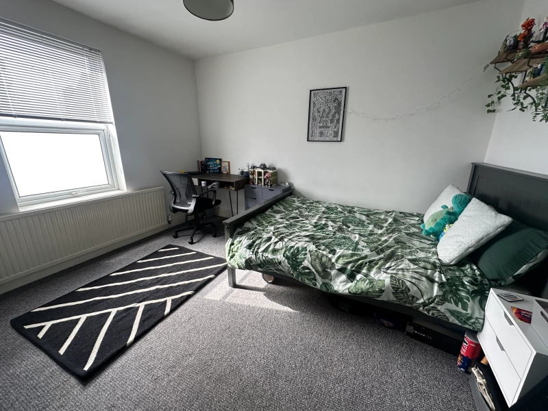3 Bed Student Property | BILLS INCLUDED - Thumbnail 9