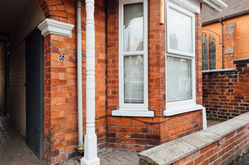 6 Charles Street West - Spare rooms in a student house - Thumbnail 10