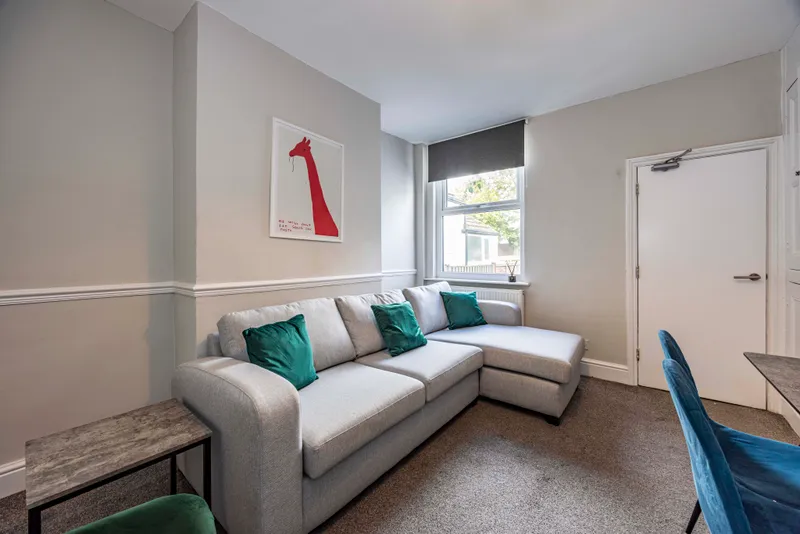 Beeston: Windsor Street  4 bed, 2 bath student house NG9 2BW - Image 14