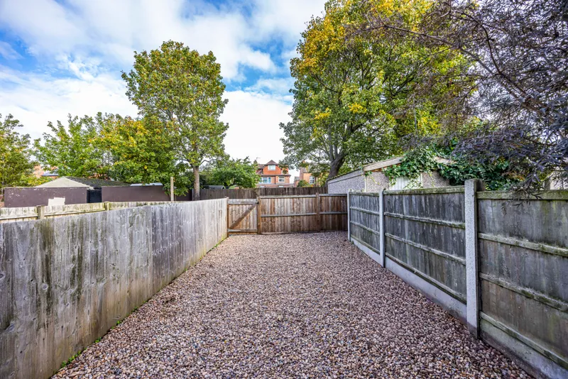 Beeston: Windsor Street  4 bed, 2 bath student house NG9 2BW - Image 20