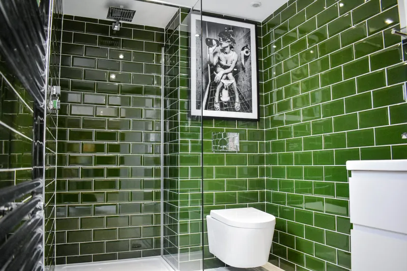 Thesiger Street - 4 Bed, 1 Room Available Now - Image 12