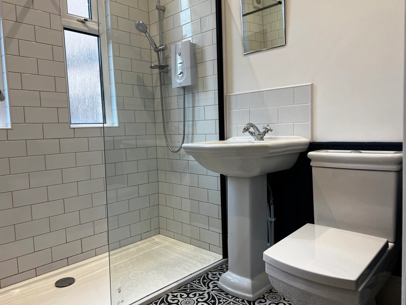 Lenton Boulevard: Flat 2 -  Luxury 1 bed student apartment - Thumbnail 7