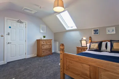 Spare rooms - 6 Bed Student Wiverton Road NG7 - Thumbnail 3