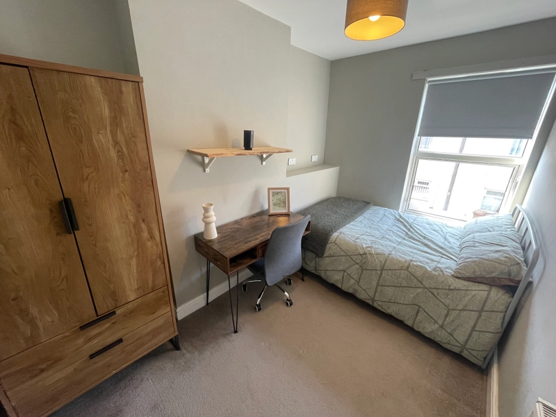 Portland Street - 4 Bed, 3 Bath - Bills Inlcusive - Thumbnail 12