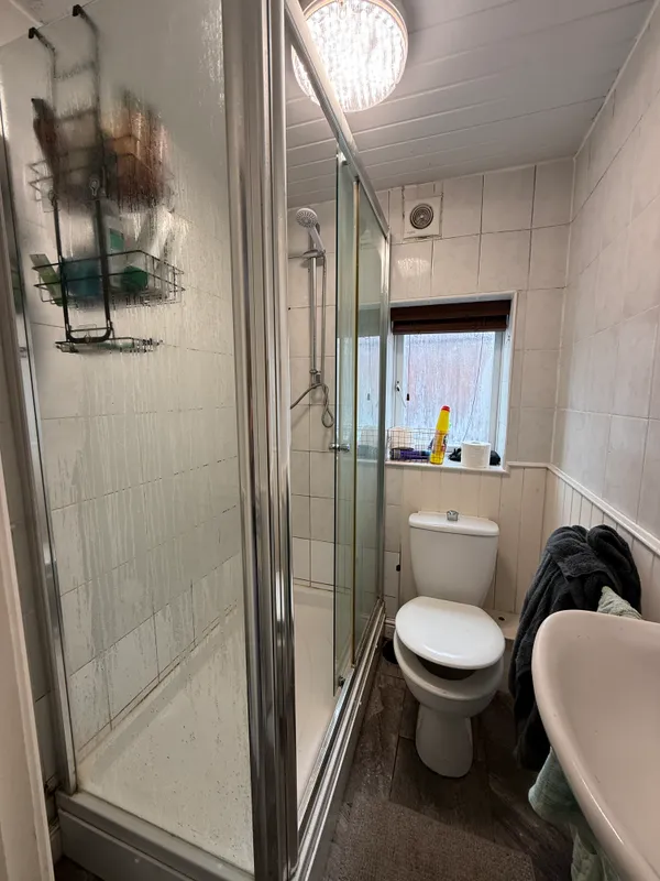 55 Teversal Avenue: 4 Bedroom Student House NG7 1PX - Image 11