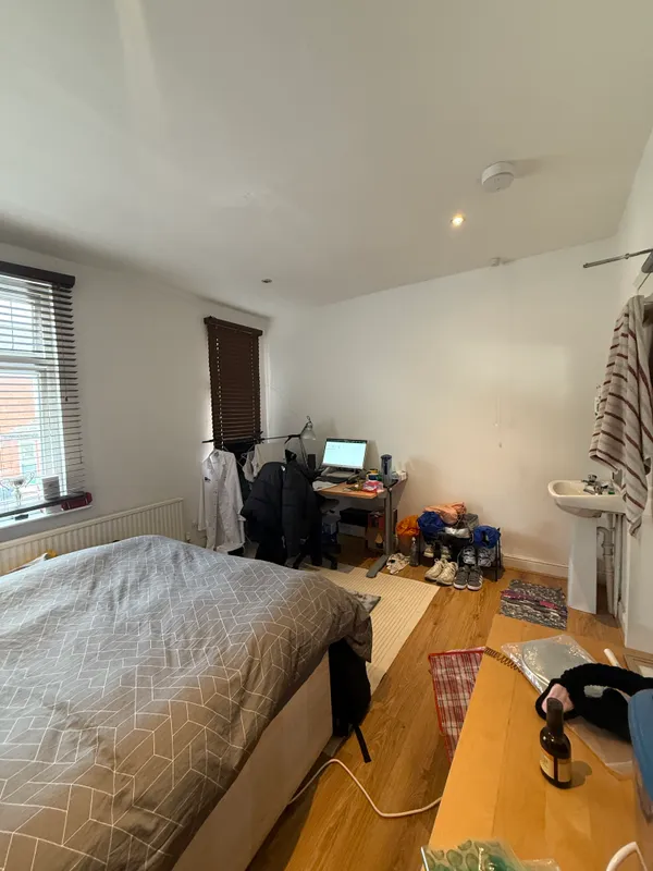 55 Teversal Avenue: 4 Bedroom Student House NG7 1PX - Image 19