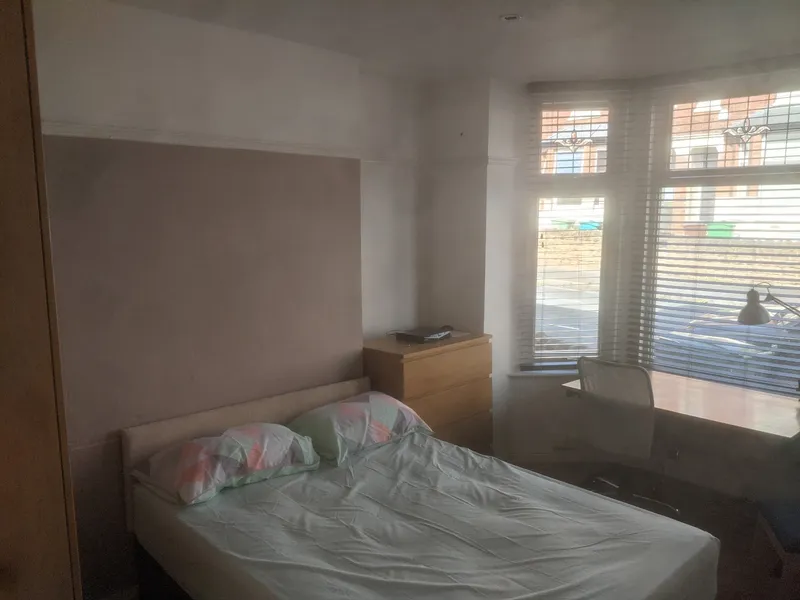 55 Teversal Avenue: 4 Bedroom Student House NG7 1PX - Image 3