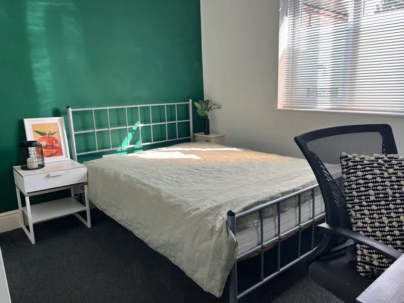 All Ensuites // Extra Large 7 Bed // Monks Rd // SEPT 2026 - Image 16