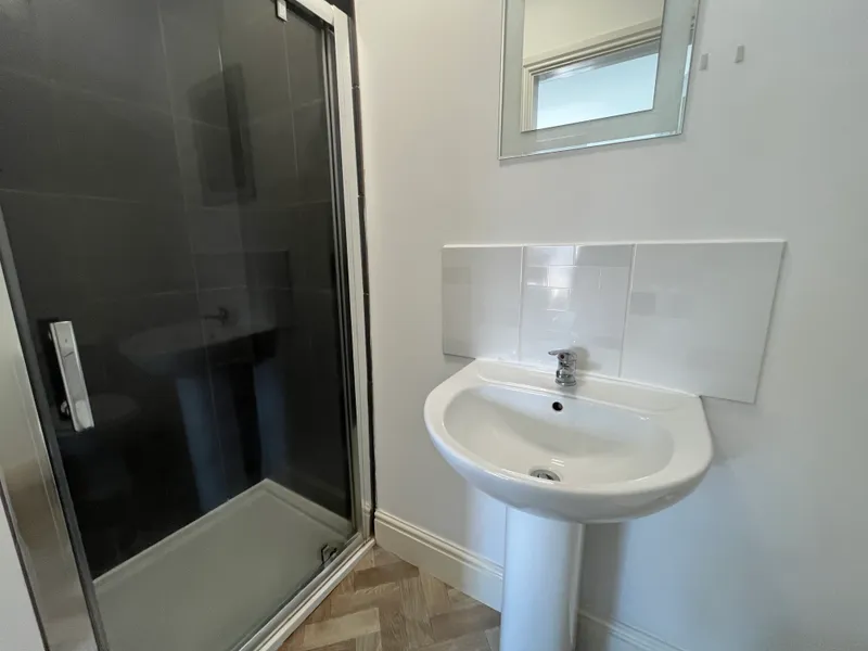 All Ensuites // Extra Large 7 Bed // Monks Rd // SEPT 2026 - Image 29
