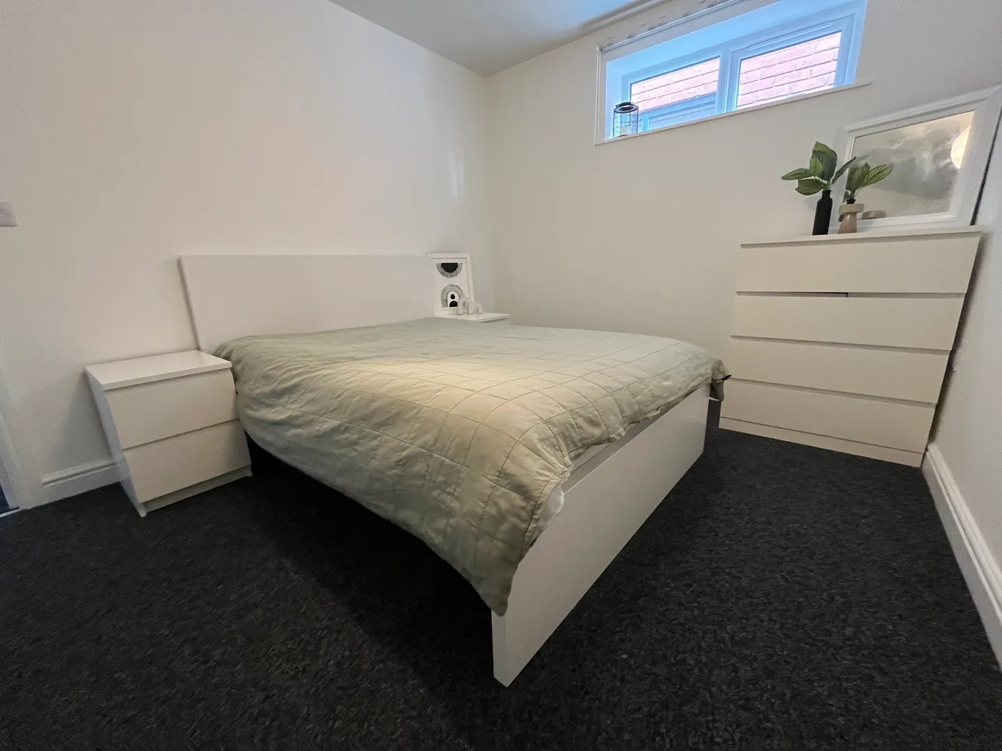 Ensuite // High Street // 1 Bed Apartment // JULY 2026 - Image 1