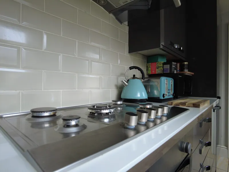 2 Bed +Study Room // Thesiger St // AUG 2026 - Image 3