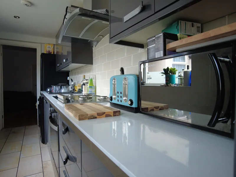 2 Bed +Study Room // Thesiger St // AUG 2026 - Thumbnail 1