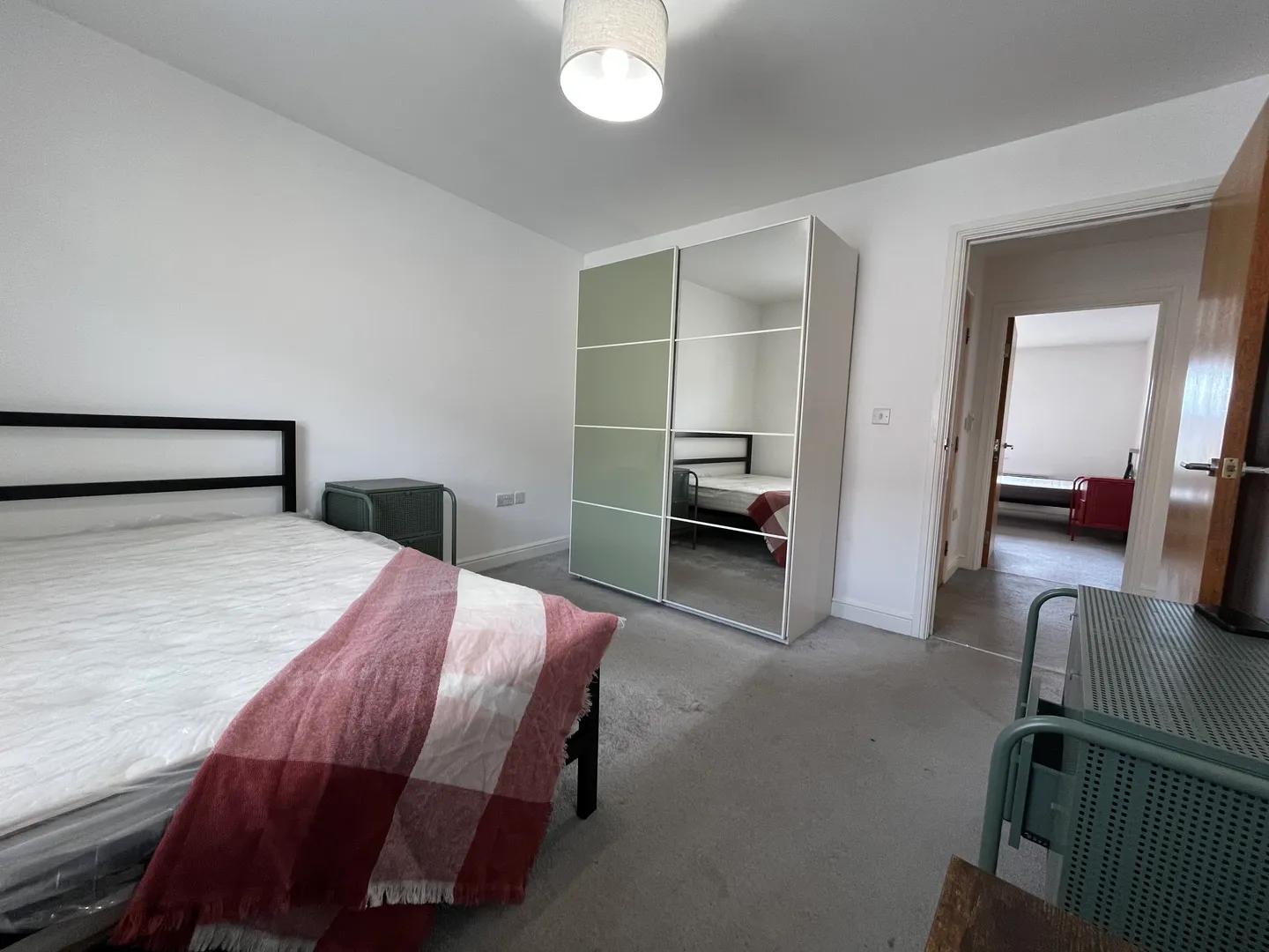 Student // Ensuite 2 Bed Flat // Jul 2026 - Image 1