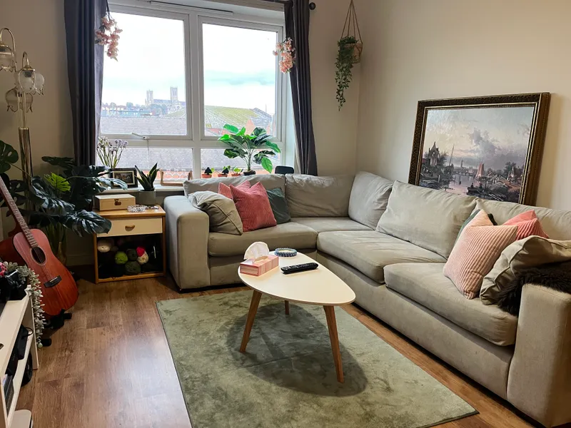 Tanners Court // 2 Bed Flat // Sept 2026 - Image 2