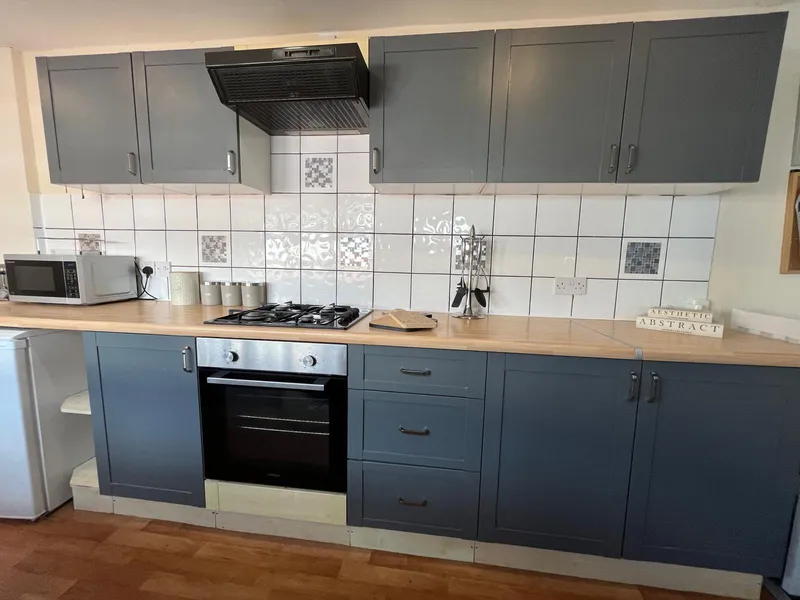 Spacious 4 Bedroom House // 2026/7 - Image 3