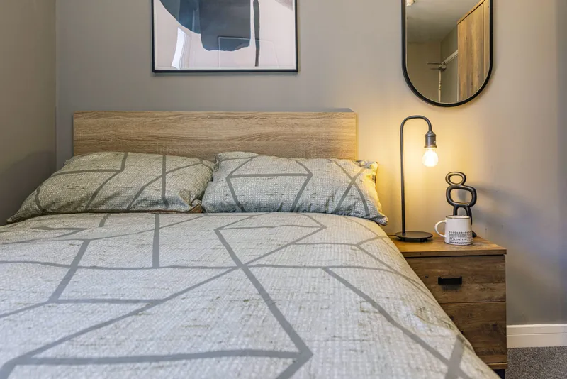 Stylish 6 Bedroom All Ensuite House // 2026/7 - Image 6