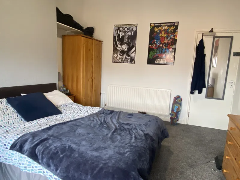 Spacious 6 Bedroom House // 2026/7 - Image 7