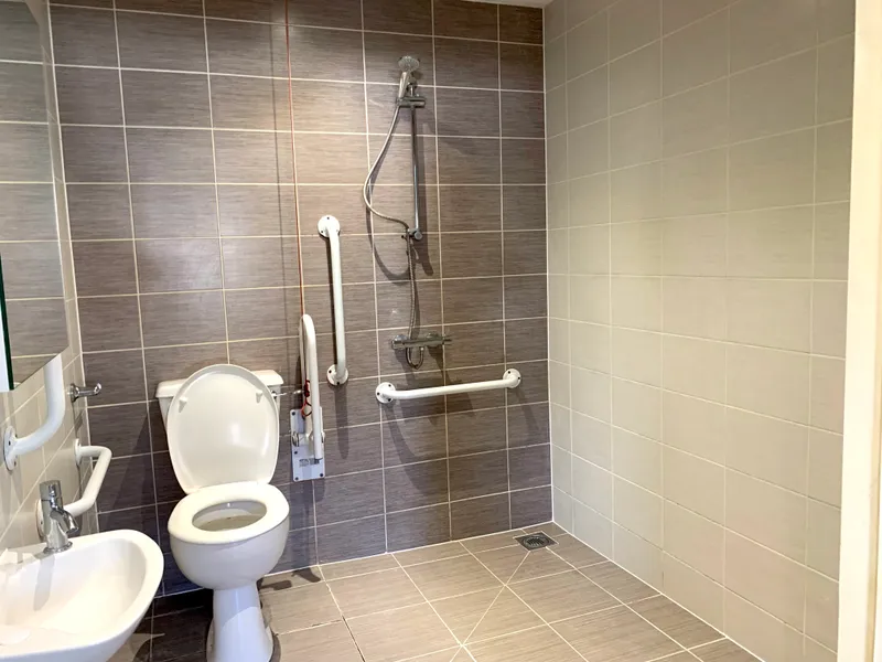 3 BED EN SUITE STUDENT FLAT  // 2026/7 - Image 8
