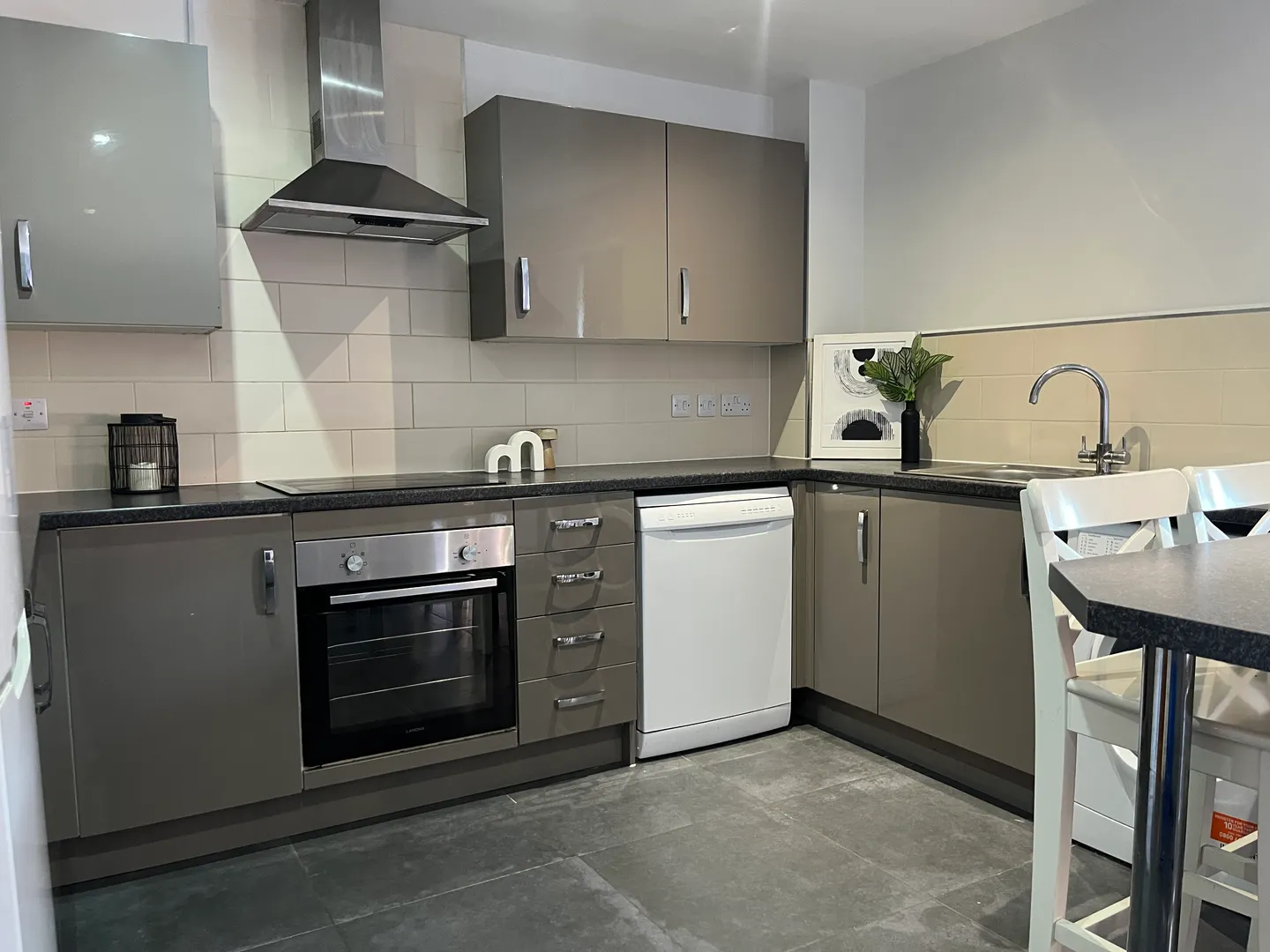 4 Bed Ensuite Student Flat // 2026/7 - Image 1