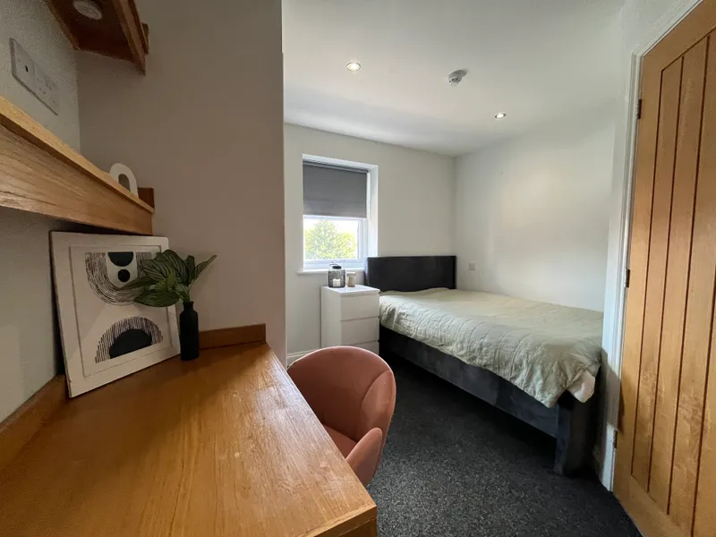 4 Bed Ensuite Student Flat // 2026/7 - Image 5