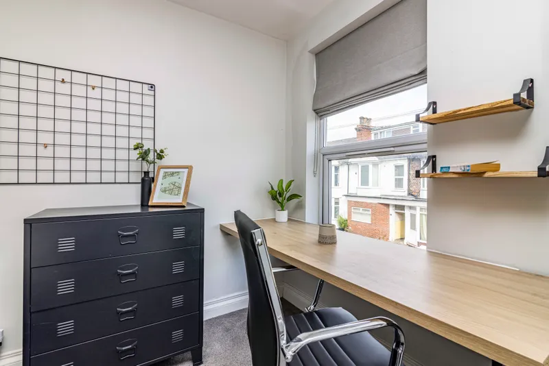 6 Bedroom // Student House // Sept 2026 - Image 13