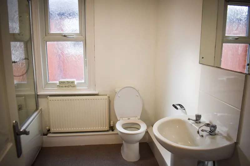West End // 6 Bed House // SEPT 2026 - Image 16
