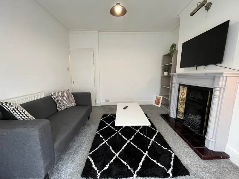 Kirkby St // 2 Bed // JULY 2026 - Image 14