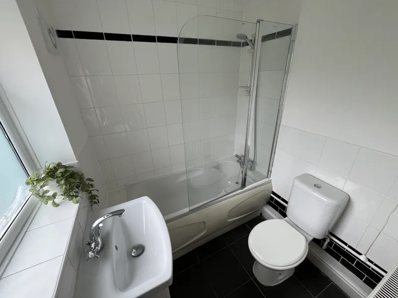 Kirkby St // 2 Bed // JULY 2026 - Image 7