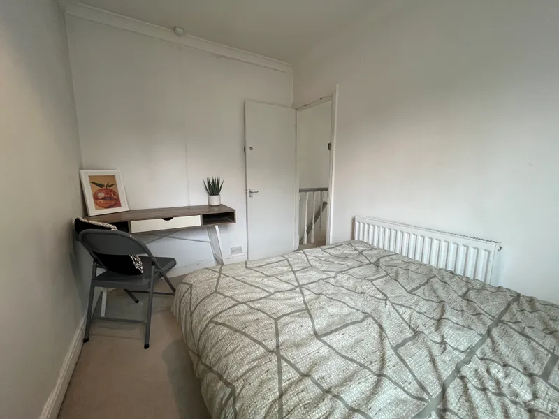 Kirkby St // 2 Bed // JULY 2026 - Image 12